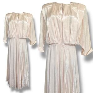 Vintage 80s Blush Satin Midi Dress| Piccalino |
 12P |173| Vintage formal
